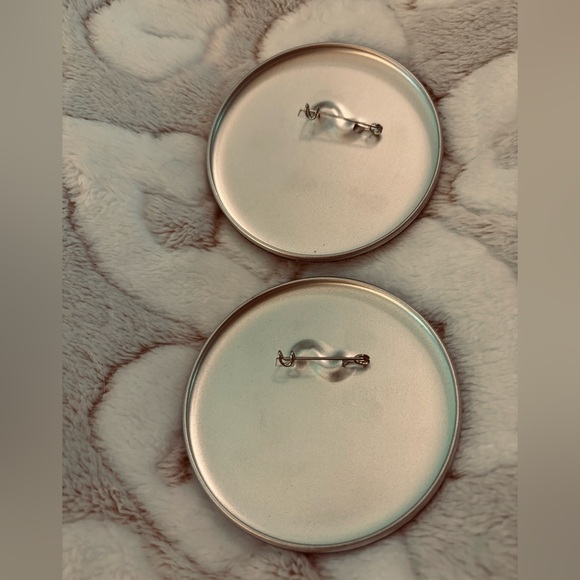 Disney Parks Button Set-Meet Me At The People Mover -Meet Me At The Purple Wall - Picture 2 of 2